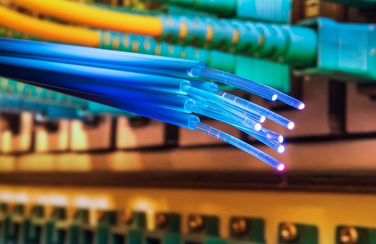 standard_fiber-optic-cable_0